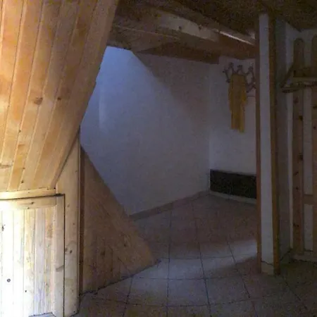 شاليه House ياهورينا